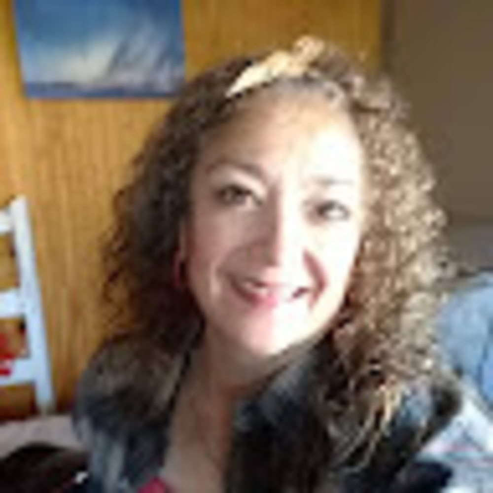 Meet your Posher, Denise